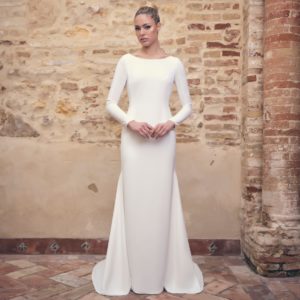 vestido de novia elegante con mangas largas