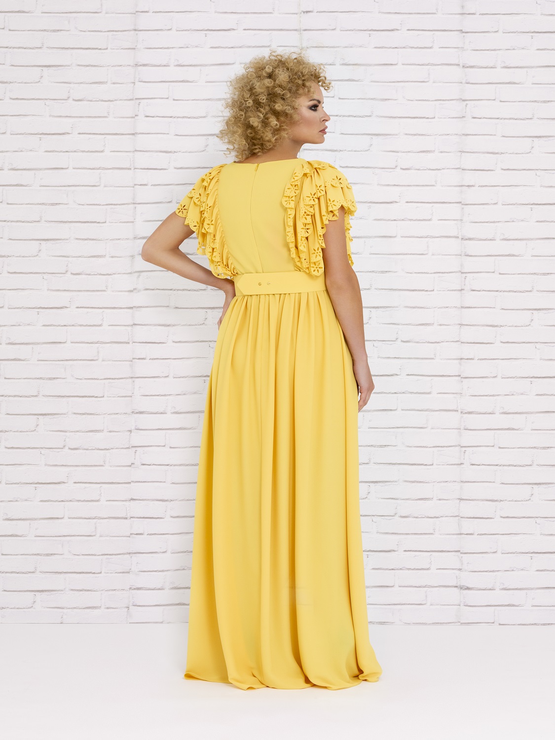 Vestido de cóctel amarillo verano 2020