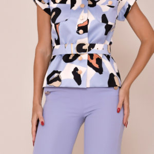 Chaqueta estampada con cinturón